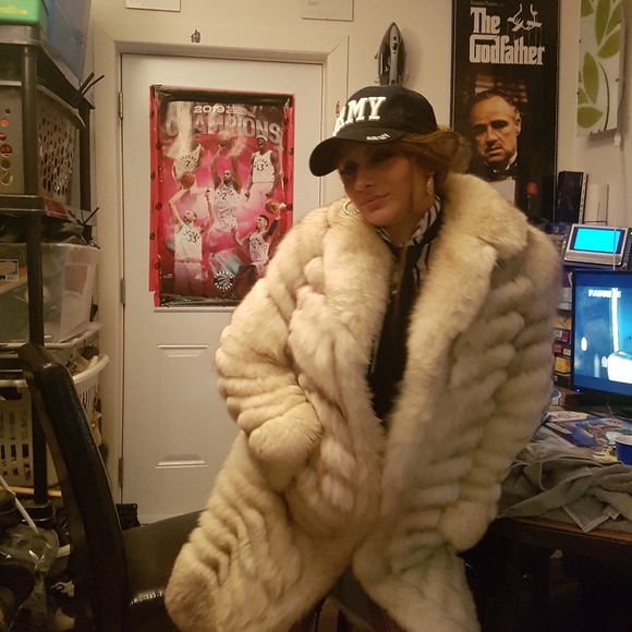 WOMEN'S HANDMADE REAL FOX FUR 3/4 JACKET! - Picture 5 of 12